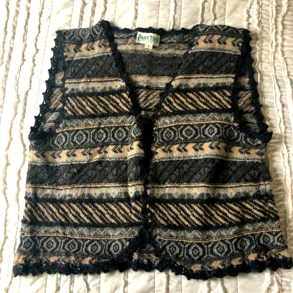 100% Alpaca wool sweater vest